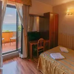 La Carrozza D'oro 3*