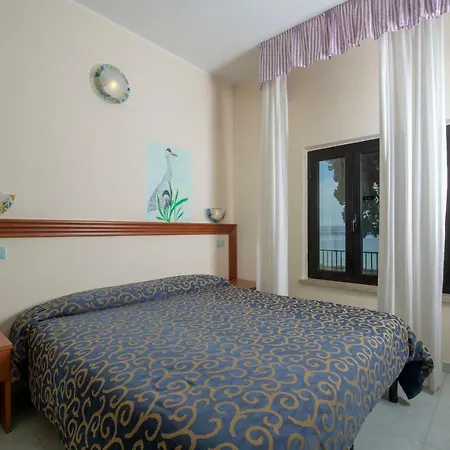 La Carrozza D'oro Hotel Montefiascone