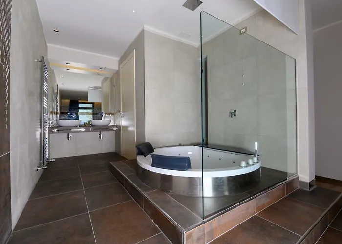 La Carrozza D'oro فندق مونتيفياسكون